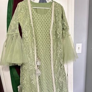 Pakistani  Designer party wear suits 3 pcs